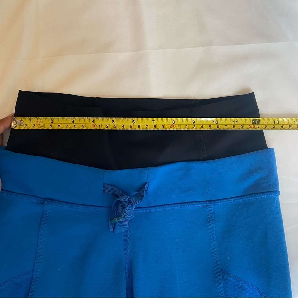 Lululemon Athletica Blue Leggings with Black Waistband - Picture 10 of 12